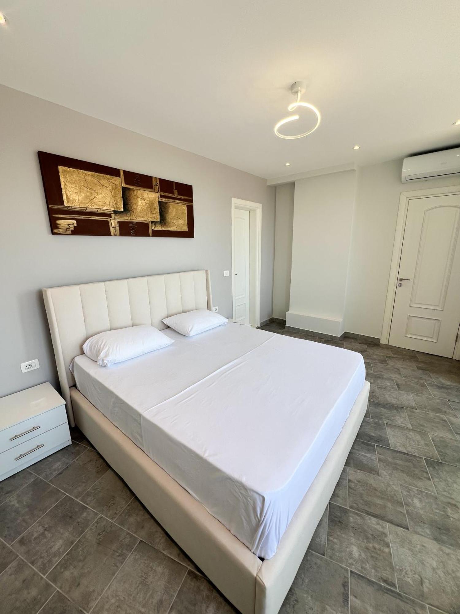 Sea View Apartments Драч Екстериор снимка