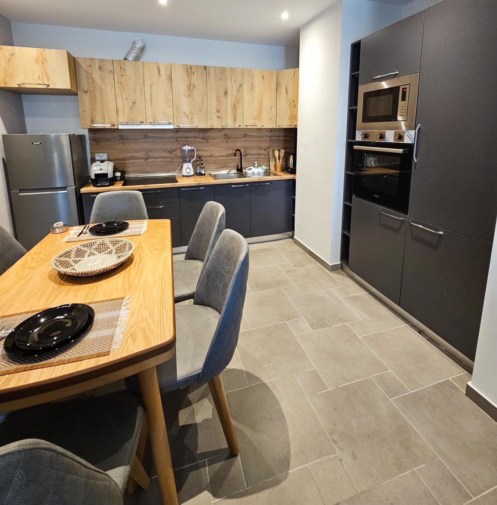 Sea View Apartments Драч Екстериор снимка