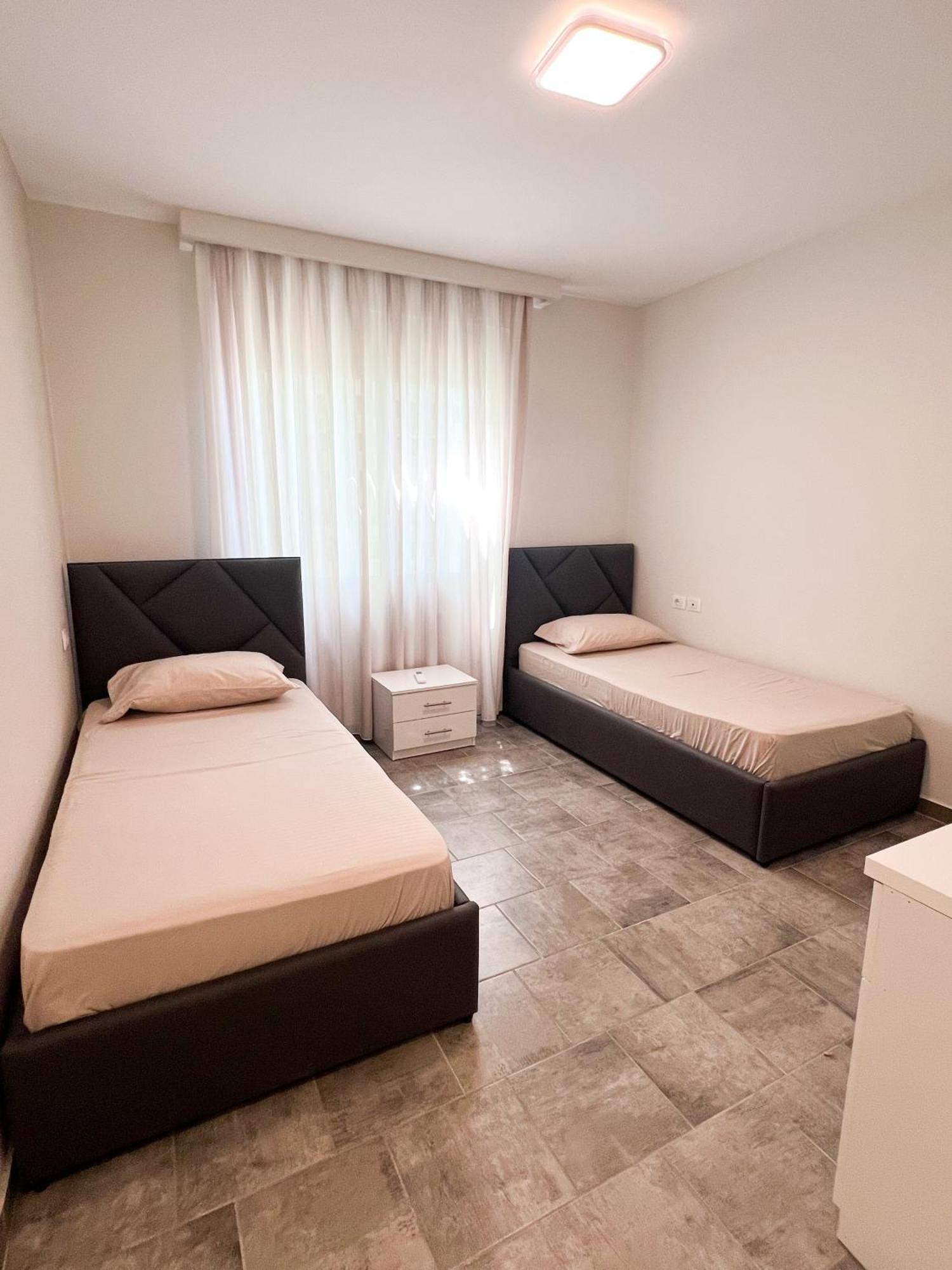 Sea View Apartments Драч Екстериор снимка