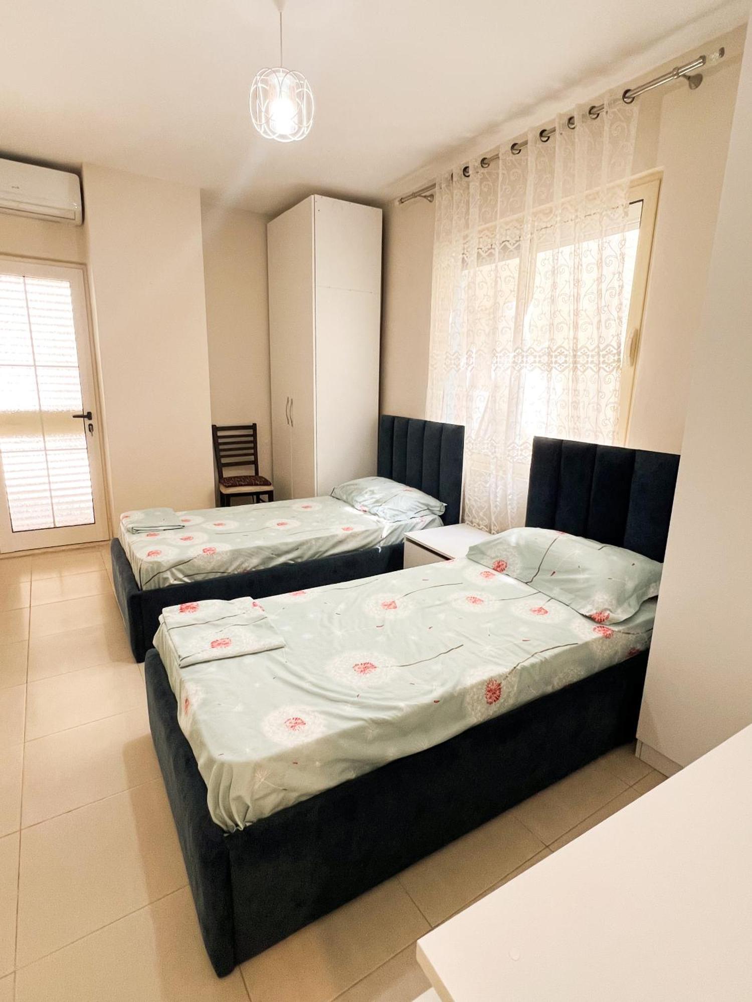 Sea View Apartments Драч Екстериор снимка
